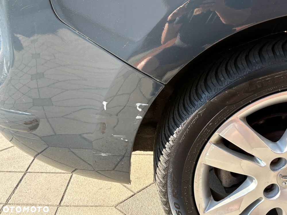 Peugeot 5008 HDI FAP 150 Premium - 8