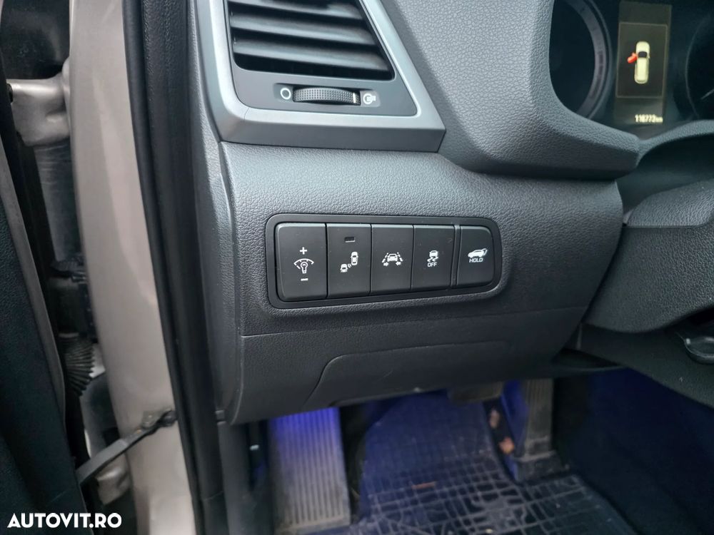 Hyundai Tucson 2.0 CRDI 4WD 6AT Luxury Pack+ - 7