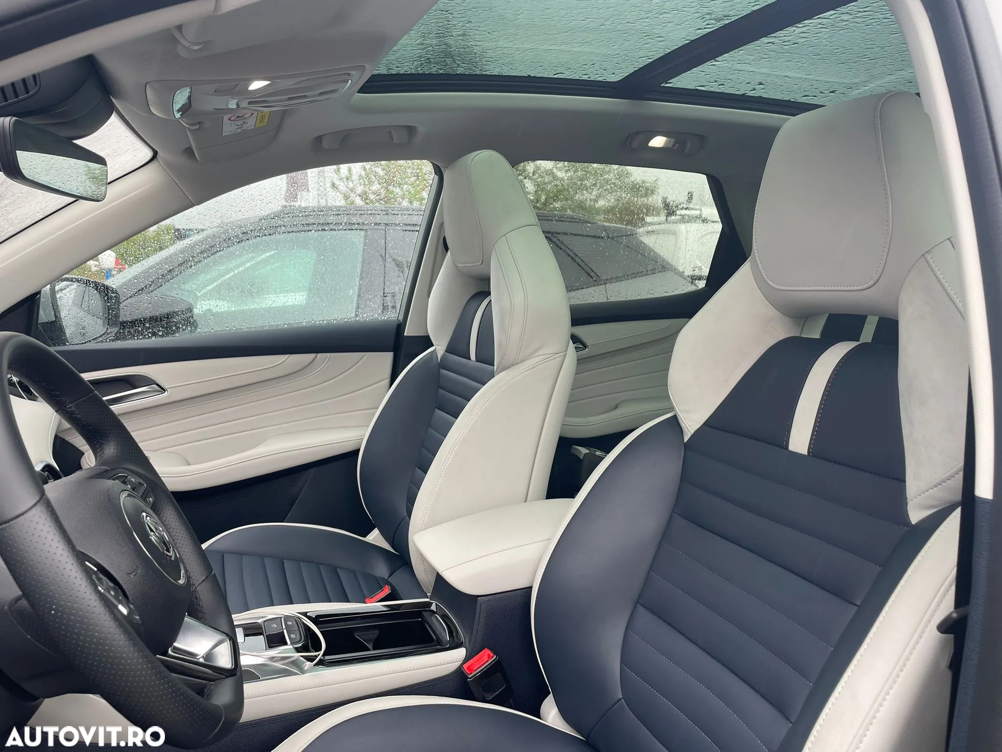 MG EHS 1.5 T-GDi AT PHEV Exclusive - 16