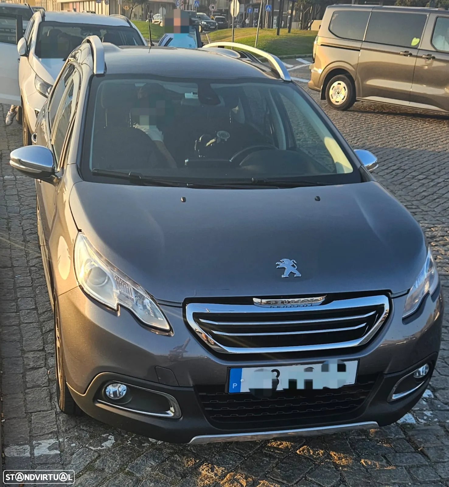 Peugeot 2008 1.6 BlueHDi Style - 10