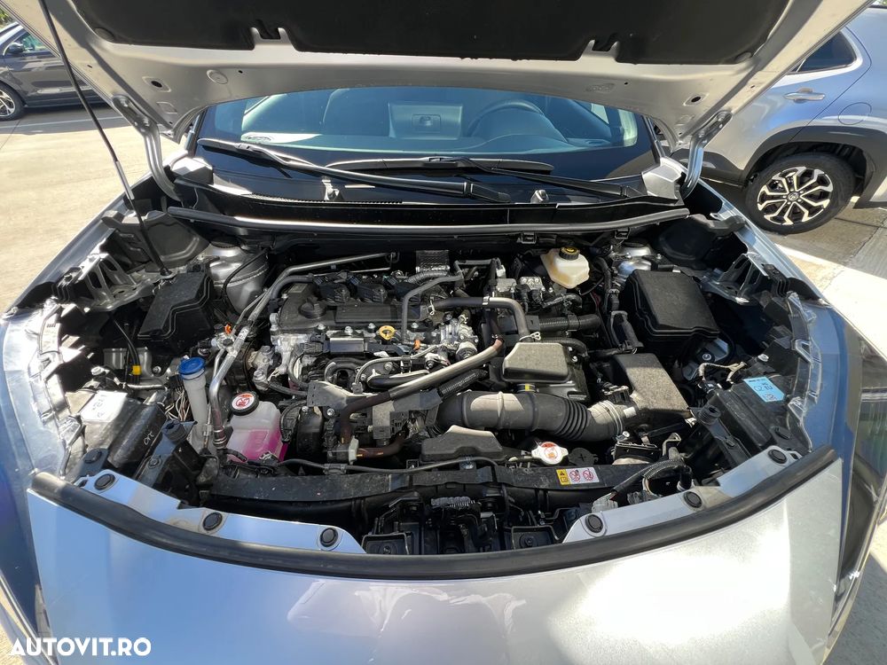 Toyota Yaris Cross 1.5 VVT-i HSD 4x4 Dynamic - 34
