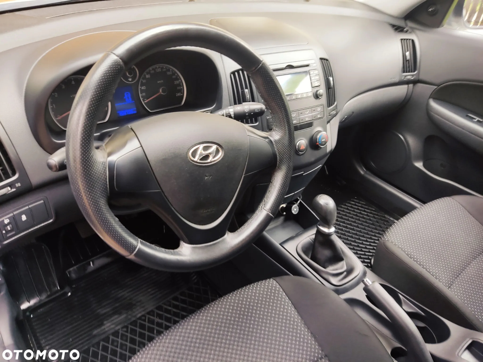 Hyundai i30 1.4 Base - 11