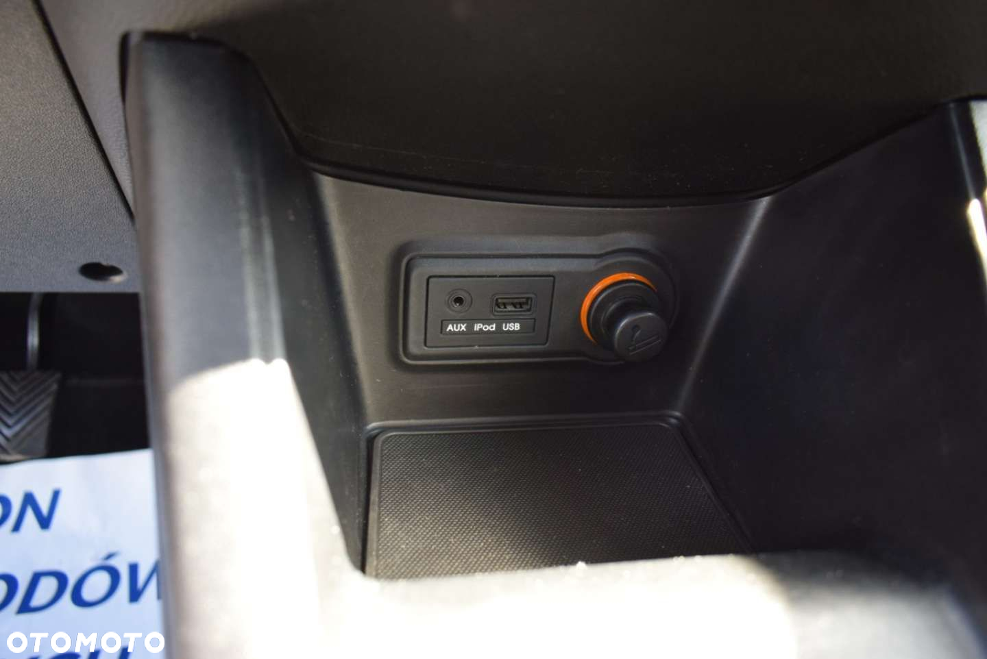Kia Venga - 28