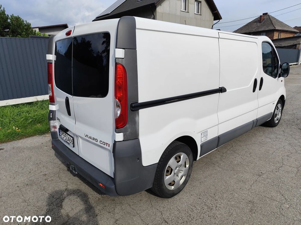 Opel VIVARO - 28