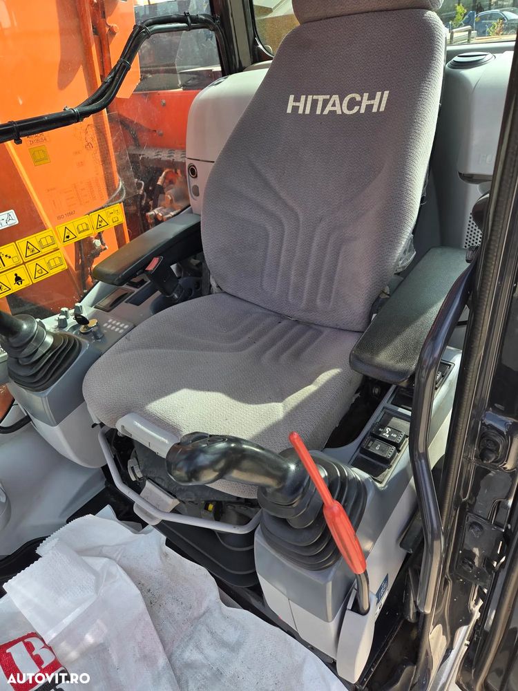 Hitachi ZX135US-6, 15t, 2018, 3.958h, PADURI CAUCIUC NOI, CUPLA RAPIDA HIDRAULICA, CUPA LATA NOUA, cupa ingusta, camera spate, camere laterale, Adanc sapare 6m, latime 2,49m, ridica 7t, consum mediu 7l/h, posibil leasing 3 ani-PROMOTIE 79.900 EUR+Tva - 19
