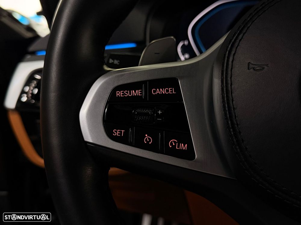BMW 520 - 22