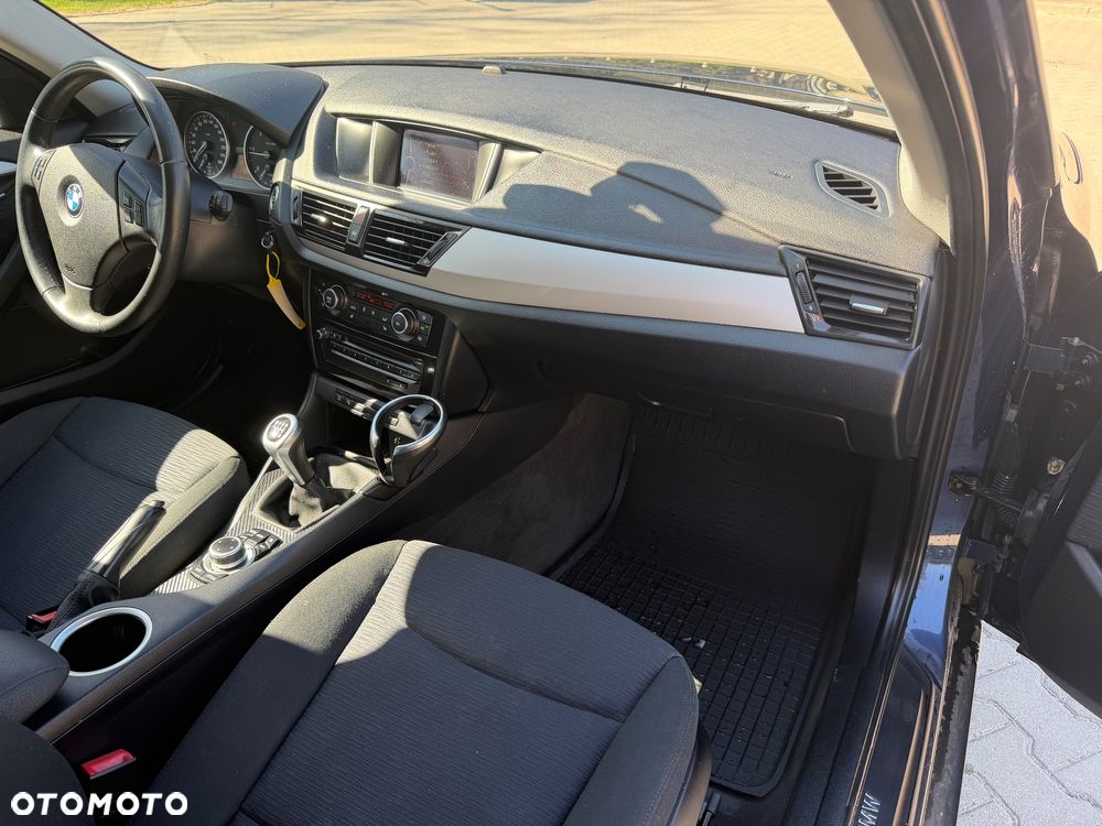 BMW X1 sDrive18d - 10