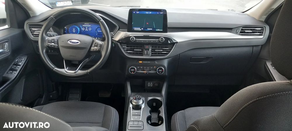 FORD Kuga 2021 — imagine 14
