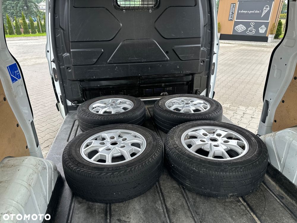 Ford Transit Custom - 17