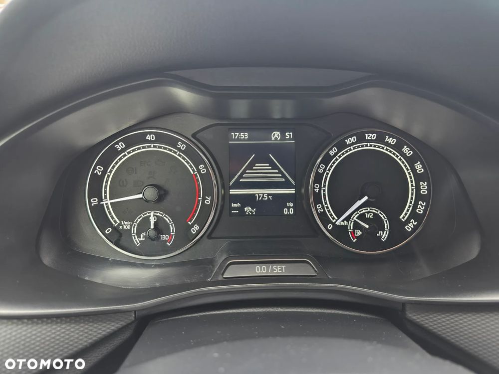 Skoda Kamiq 1.0 TSI DSG Ambition - 25