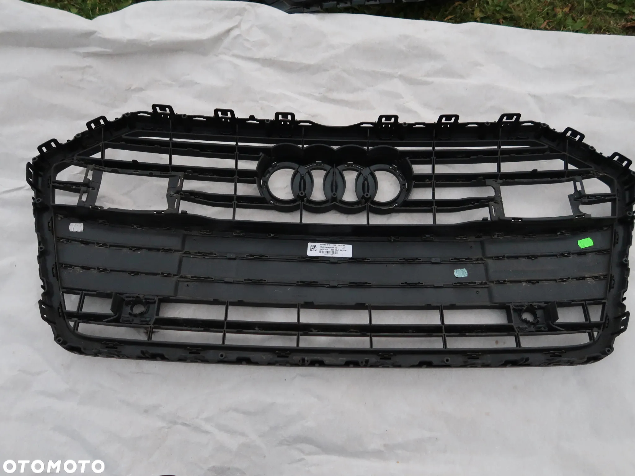 Grill Audi A6 C8 - 2