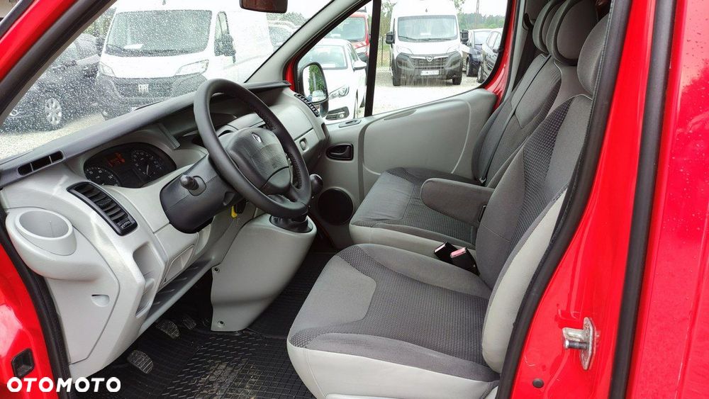 Renault Trafic - 28