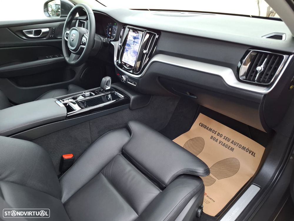 Volvo V60 2.0 T6 AWD TE Plus Bright - 39