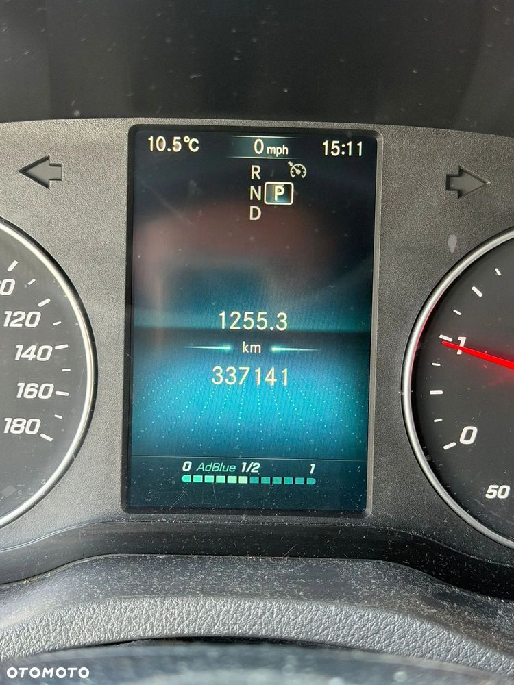 Mercedes-Benz SPRINTER - 12