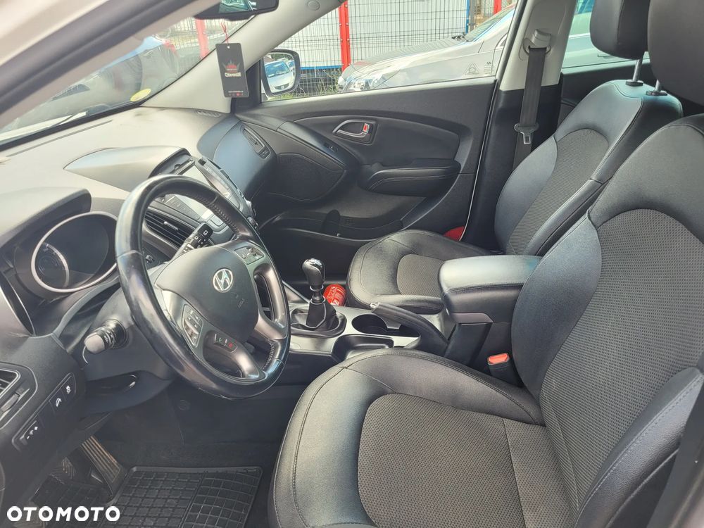 Hyundai ix35 1.7 CRDi 2WD blue Style - 13