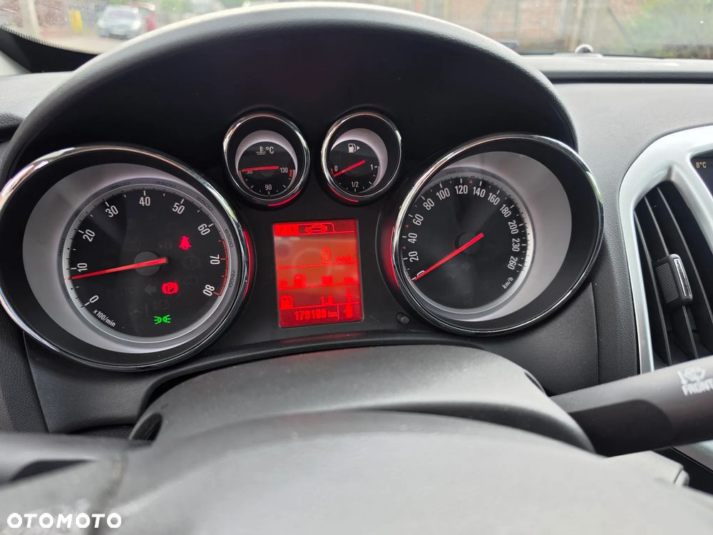 Opel Astra 1.4 T Sport S&S EU6 - 28