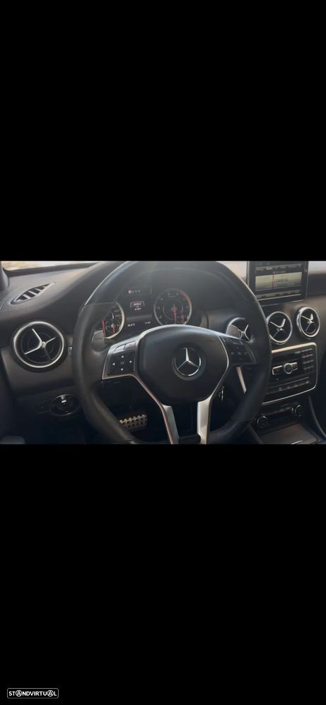 Mercedes-Benz A 45 AMG 4Matic Speedshift 7G-DCT - 9