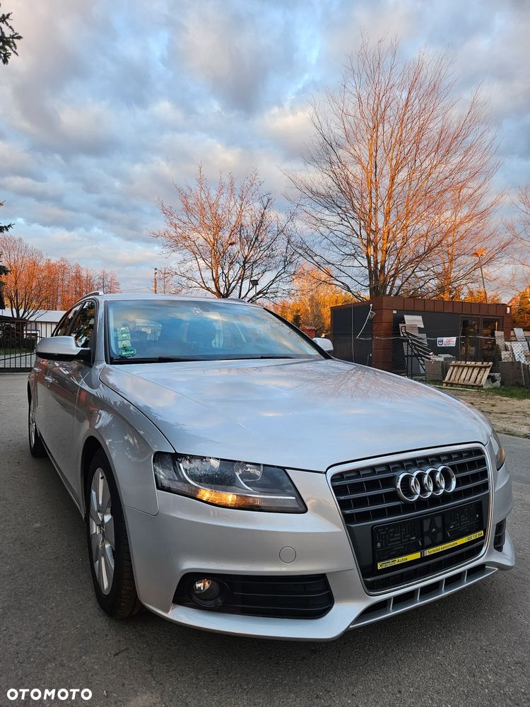 Audi A4 Avant 2.0 TDI DPF Ambition - 6