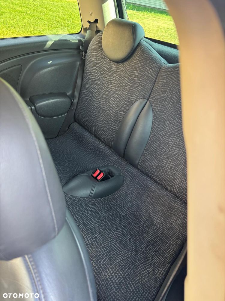 MINI Cooper Standard - 17