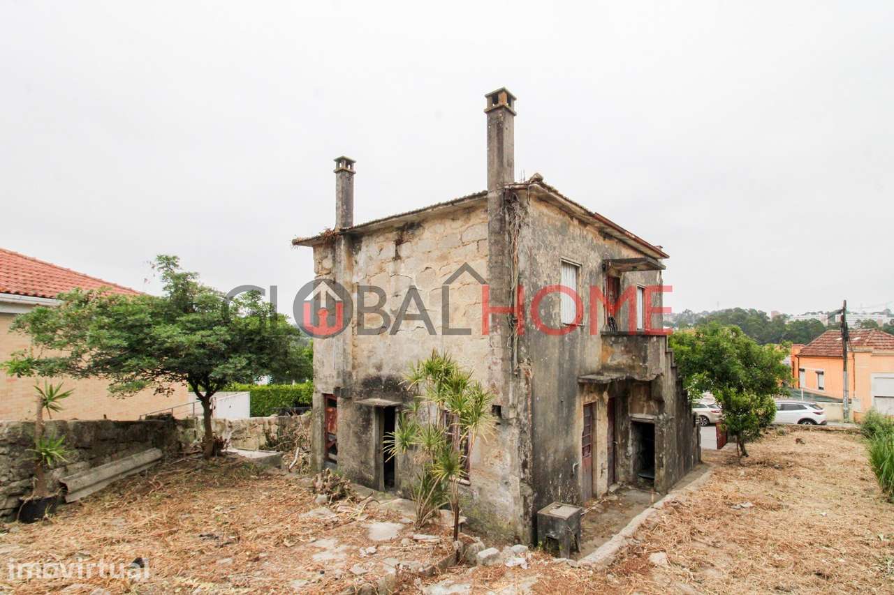 Moradia para Recuperar com Terreno de 455m² - Grande imagem: 4/19
