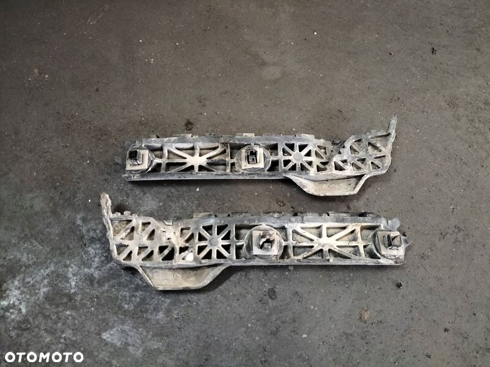 KOMPLETNY TYŁ KLAPA ZDERZAK LAMPA TYŁ TOYOTA YARIS II 068 HB 5D - 9