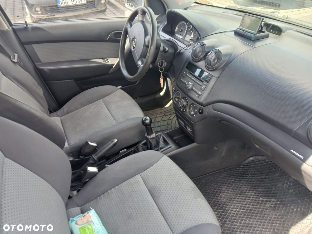 Chevrolet Aveo 1.2 16V Base (air4) - 6