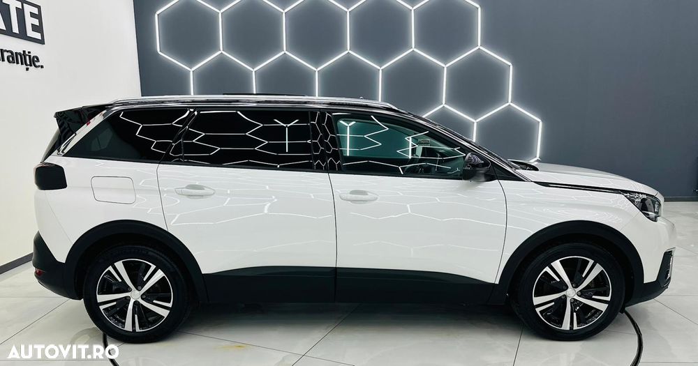 Peugeot 5008 BlueHDI 130 EAT8 Allure - 37