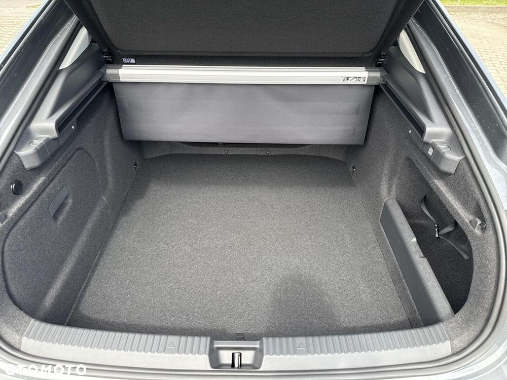 Skoda Superb 2.0 TSI Selection DSG - 29