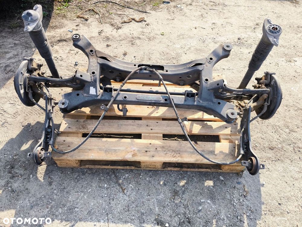 KIA SPORTAGE IV KIA TUCSON II III BELKA ZAWIESZENIA TYŁ KOMPLETNA