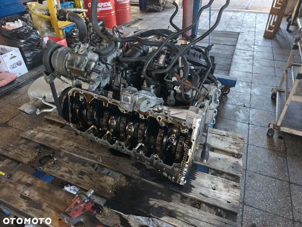 BMW Seria 7 730d - 14
