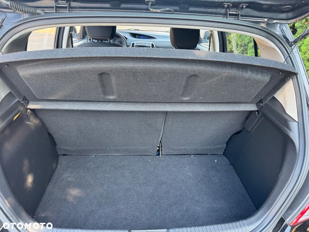 Hyundai i20 1.25 Comfort - 17