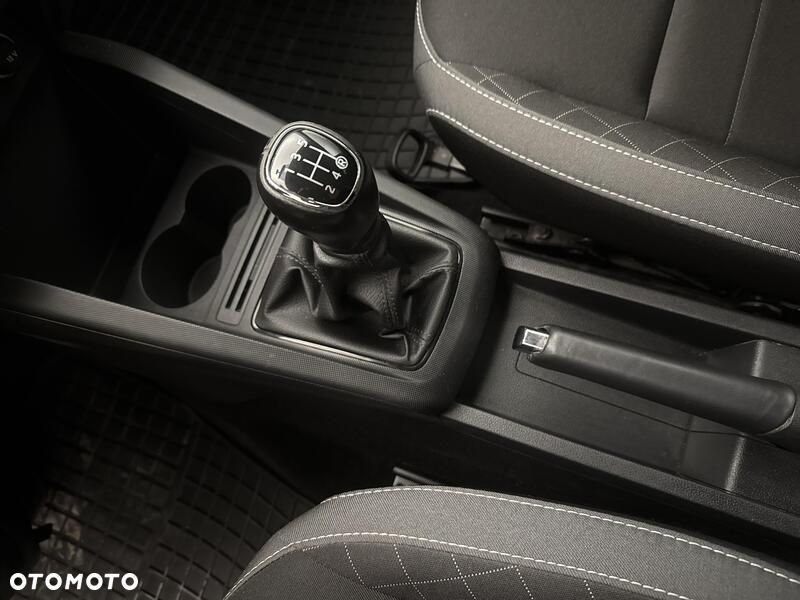 Skoda Fabia 1.0 Ambition - 17