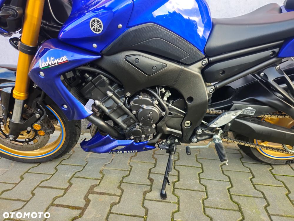 Yamaha FZ8 - 12