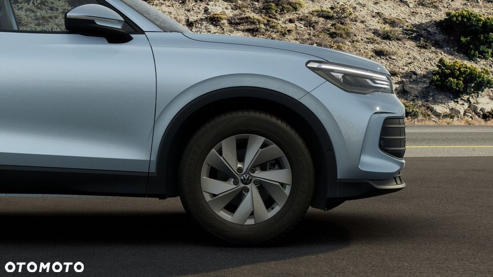 Volkswagen Tiguan - 8