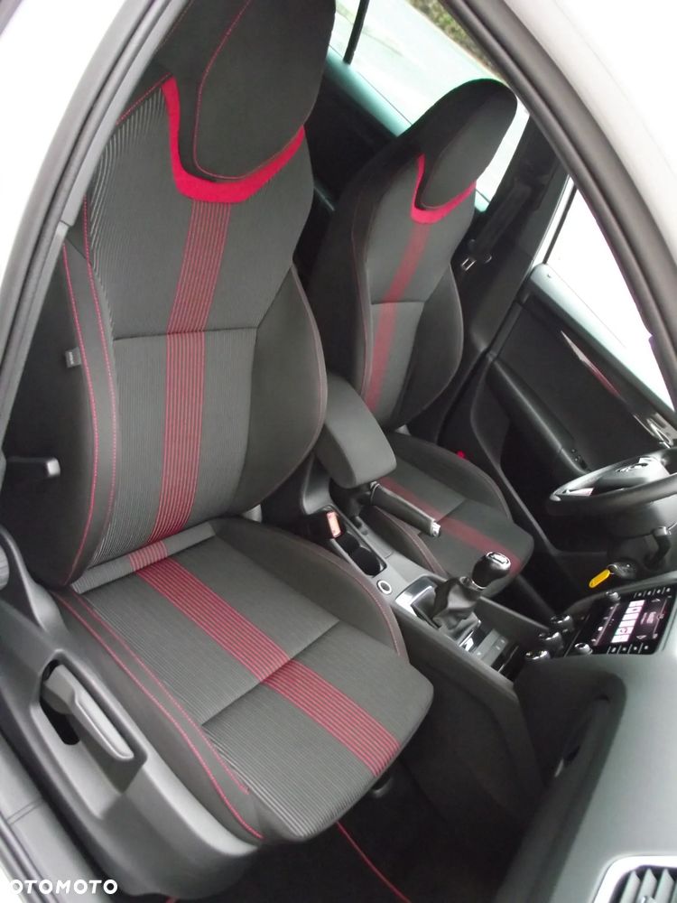 Skoda Octavia 1.5 TSI ACT Style DSG - 18