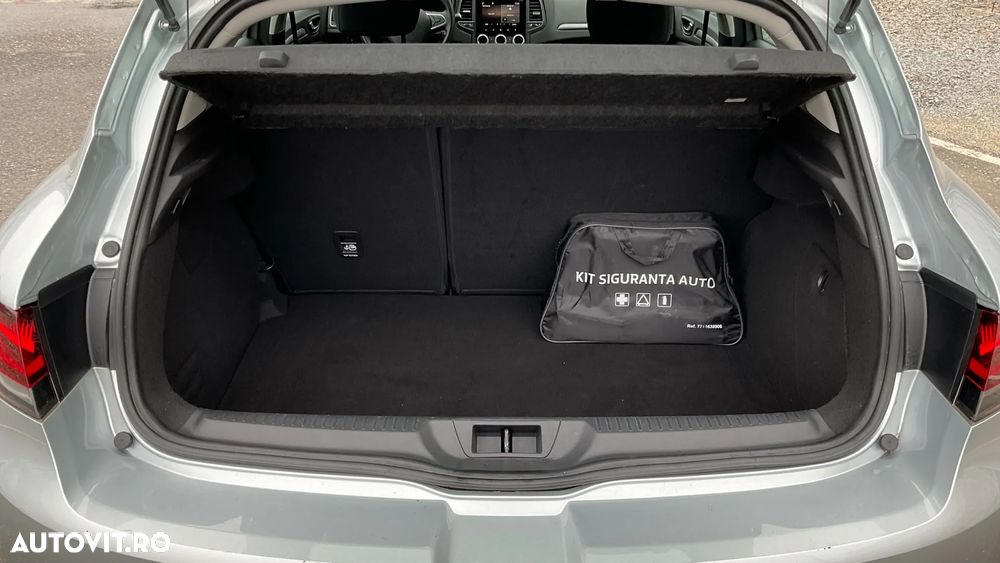 Renault Megane Blue dCi 116 EDC Zen - 11