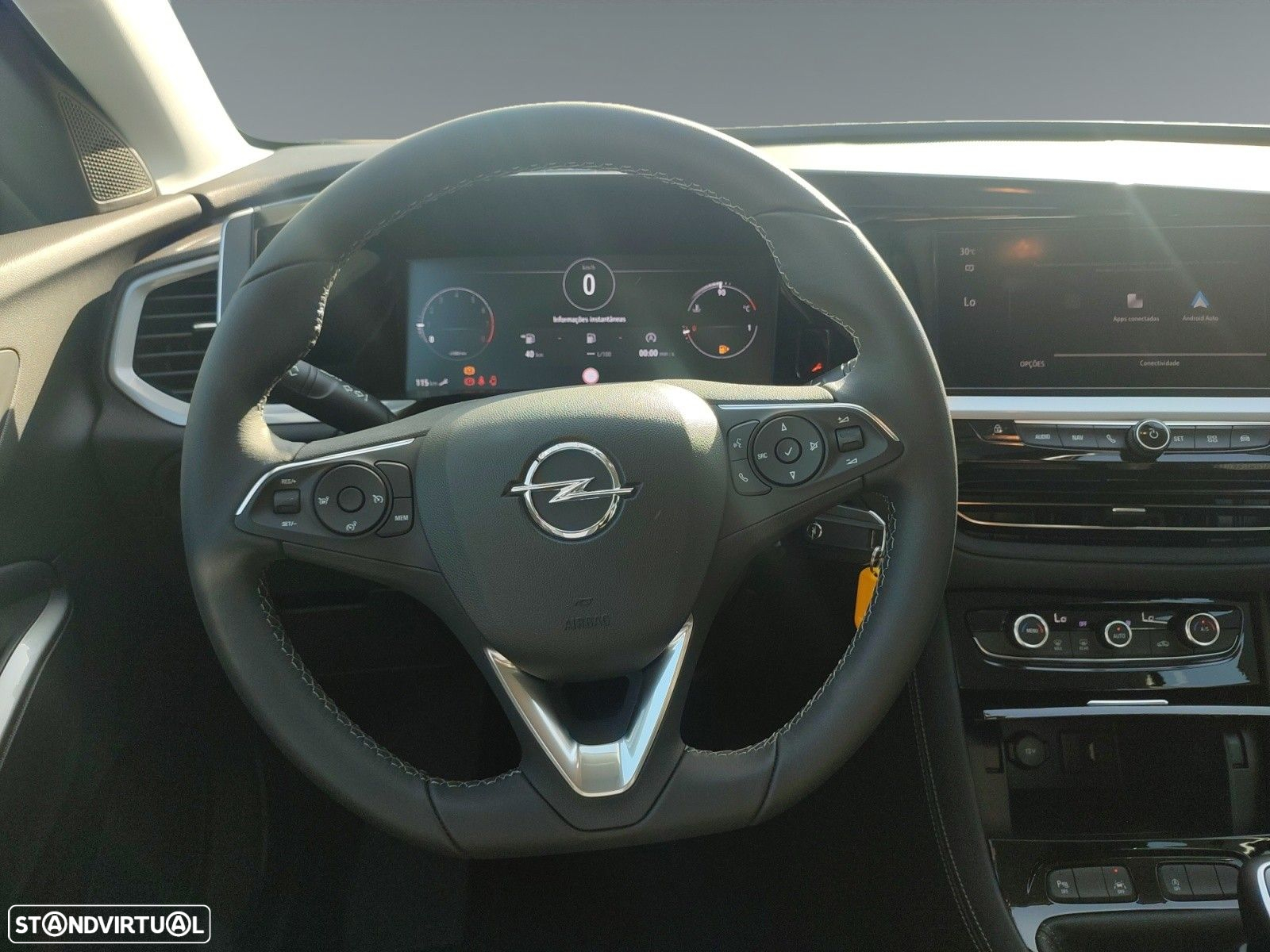 Opel Grandland 1.2 T Design & Tech - 11