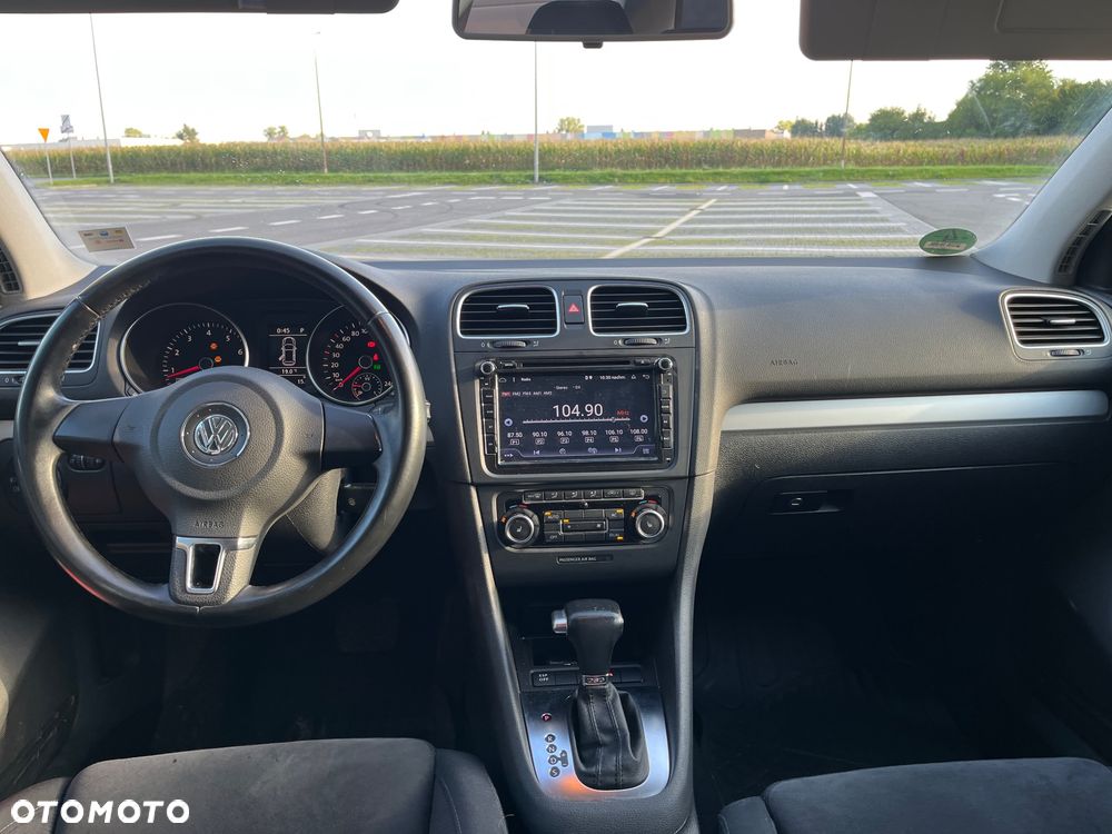Volkswagen Golf - 16