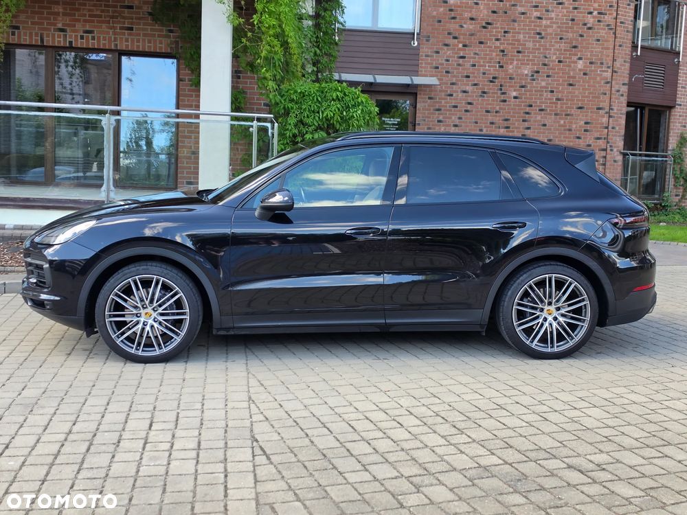 Porsche Cayenne Platinum Edition - 4