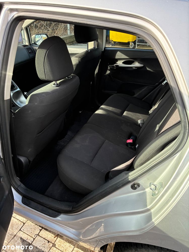 Toyota Auris - 30