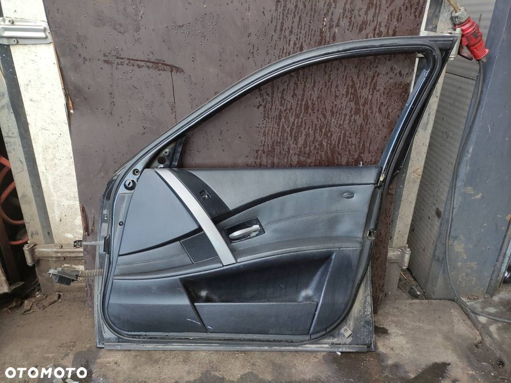 DRZWI KOMPLETNE PRAWY PRZÓD BMW E60 CZARNE - 5