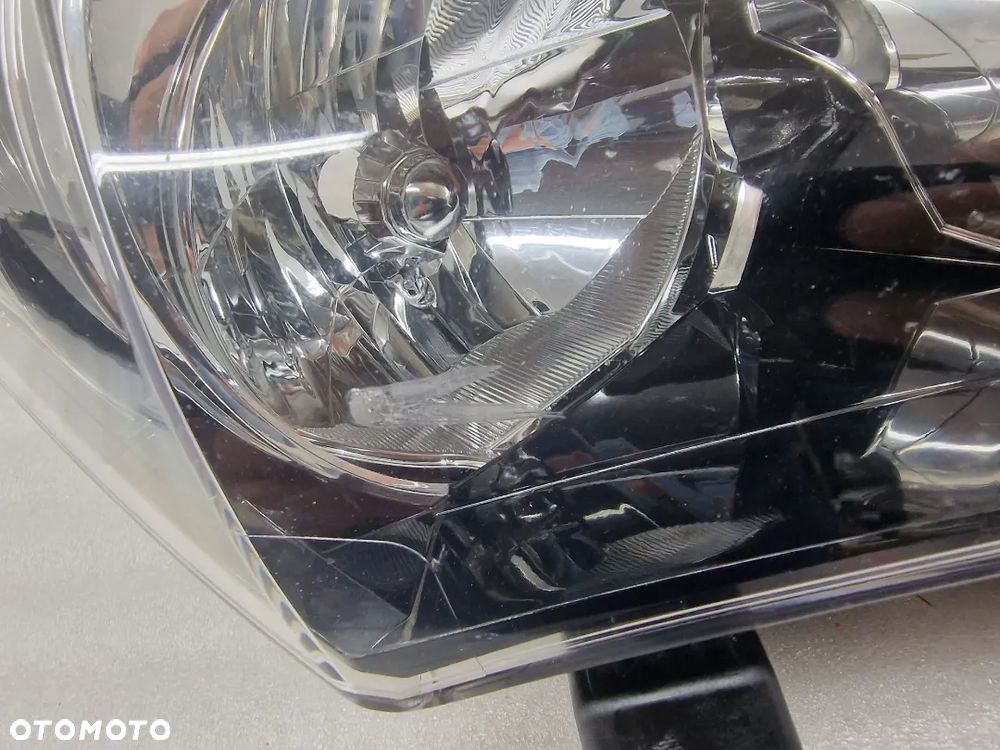TOYOTA COROLLA E16 E18 13- LAMPA LED PRAWA PRZEDNIA PRZÓD , NR 81110-02E71-00 , NR AUKCJI LL61 - 6