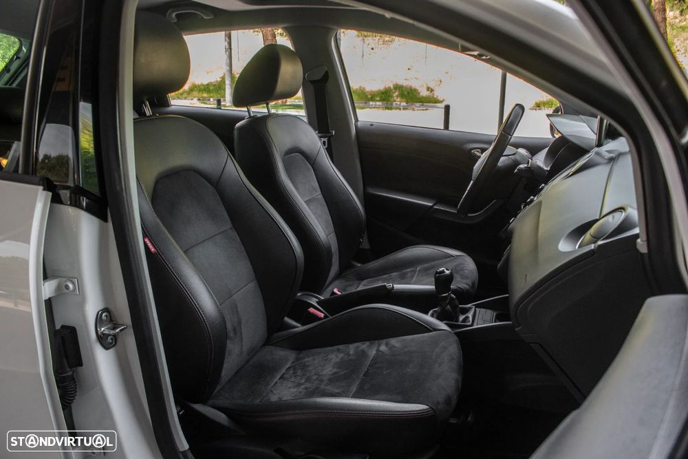 SEAT Ibiza ST 1.6 TDI FR 30 Anos - 23