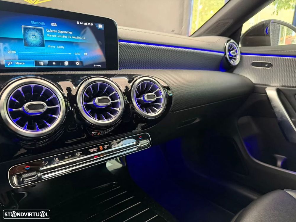 Mercedes-Benz CLA 180 - 31