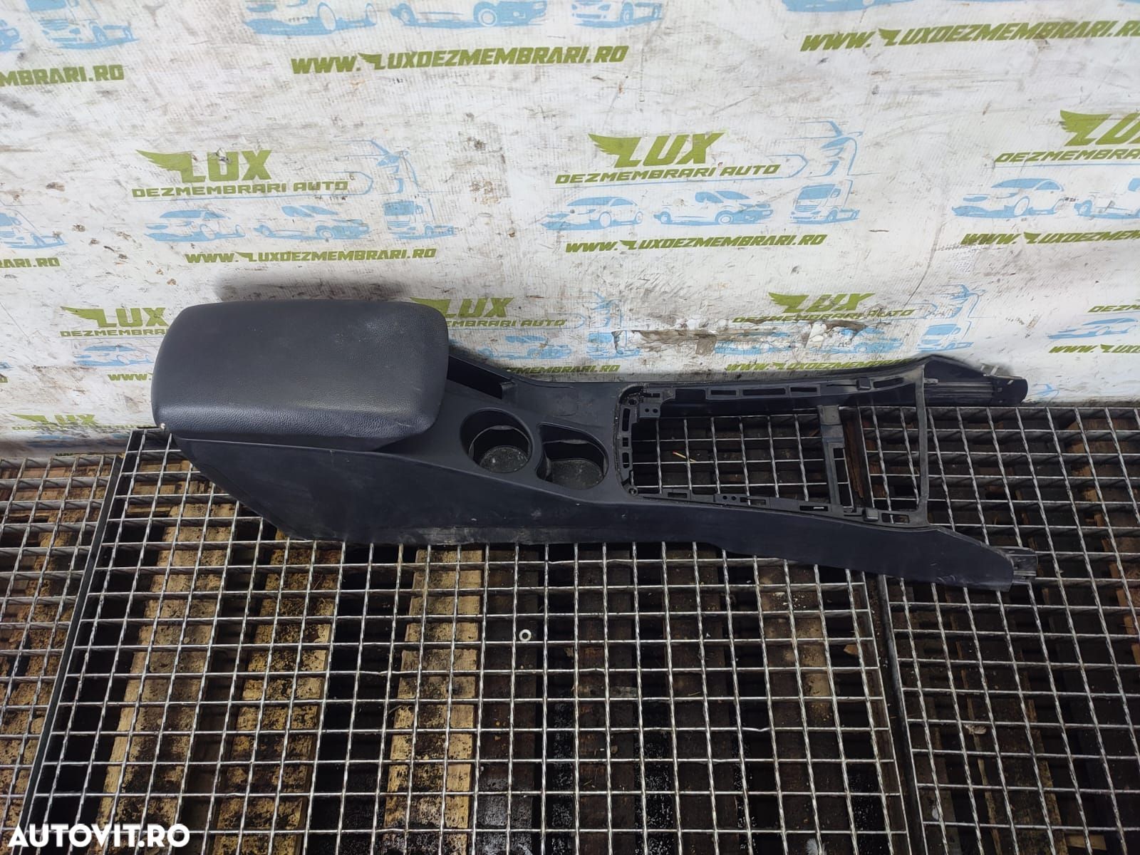 Consola centrala cotiera Kia Ceed 1 [facelift] [2010 - 2012] 1.6 crdi - 1