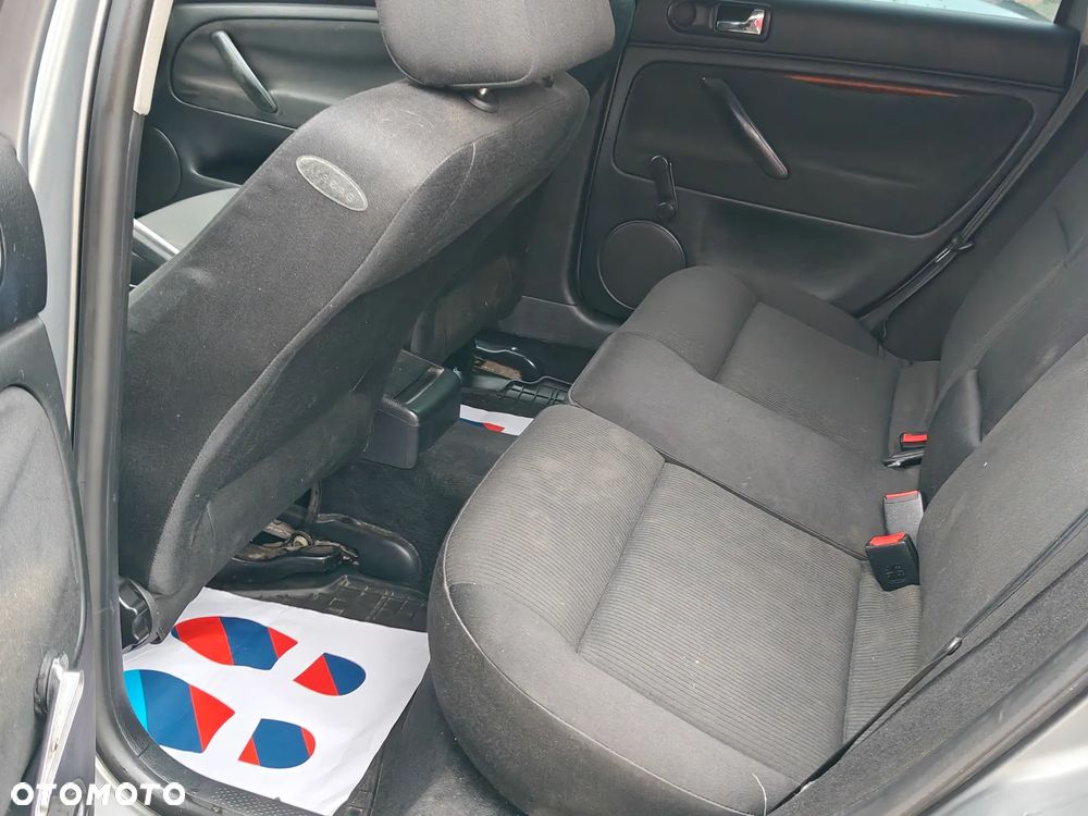 Volkswagen Passat - 7