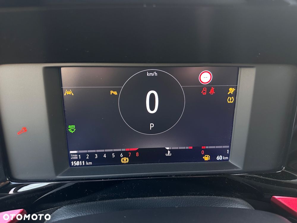 Opel Mokka 1.2 T GS Line S&S - 10