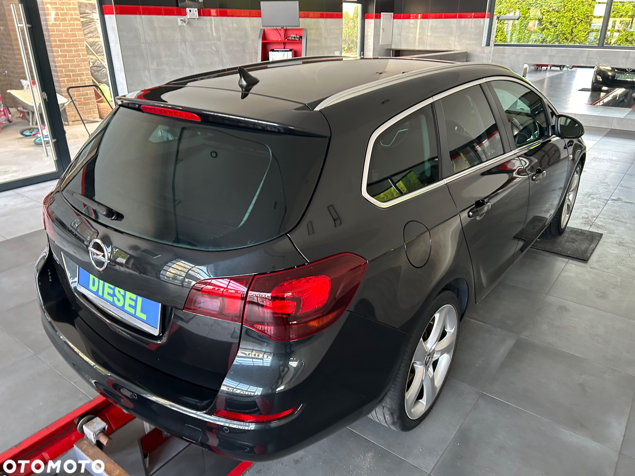 Opel Astra 2.0 CDTI ecoFLEX Start/Stop Exklusiv - 9