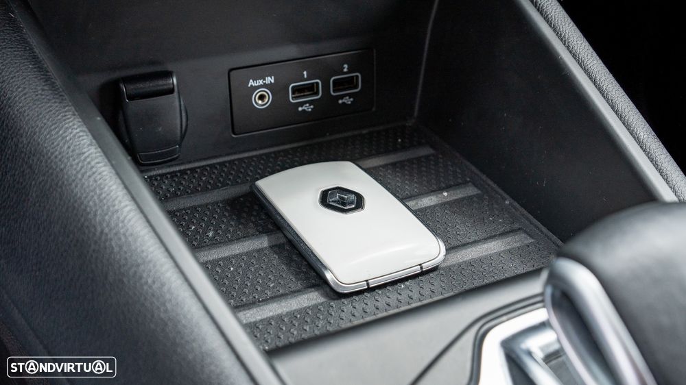 Renault Captur E-TECH 160 INTENS - 13