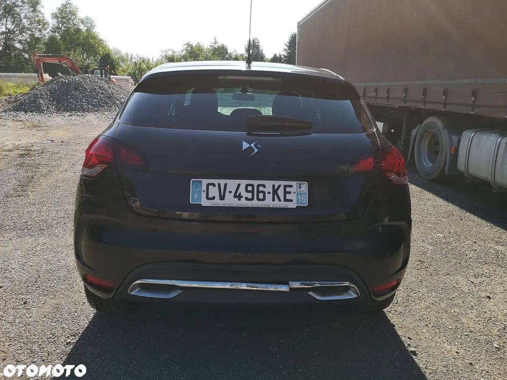 Citroën DS4 1.6 HDi SoChic - 3